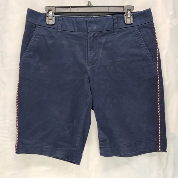 Tommy Hilfiger size 8 Blue Cotton Blend Bermuda Chino Shorts - Picture 1 of 3